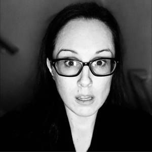 Meet your Posher, Caitlin